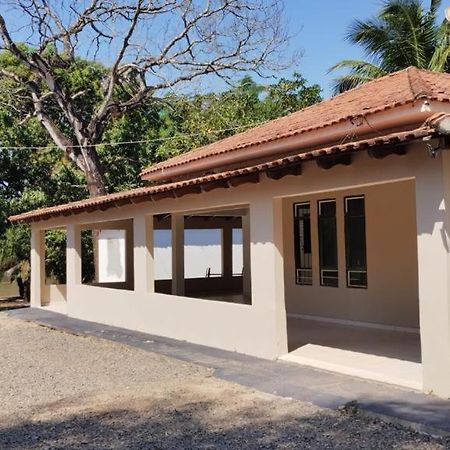 Hotel E Pousada 3 Irmaos Coxim Bagian luar foto